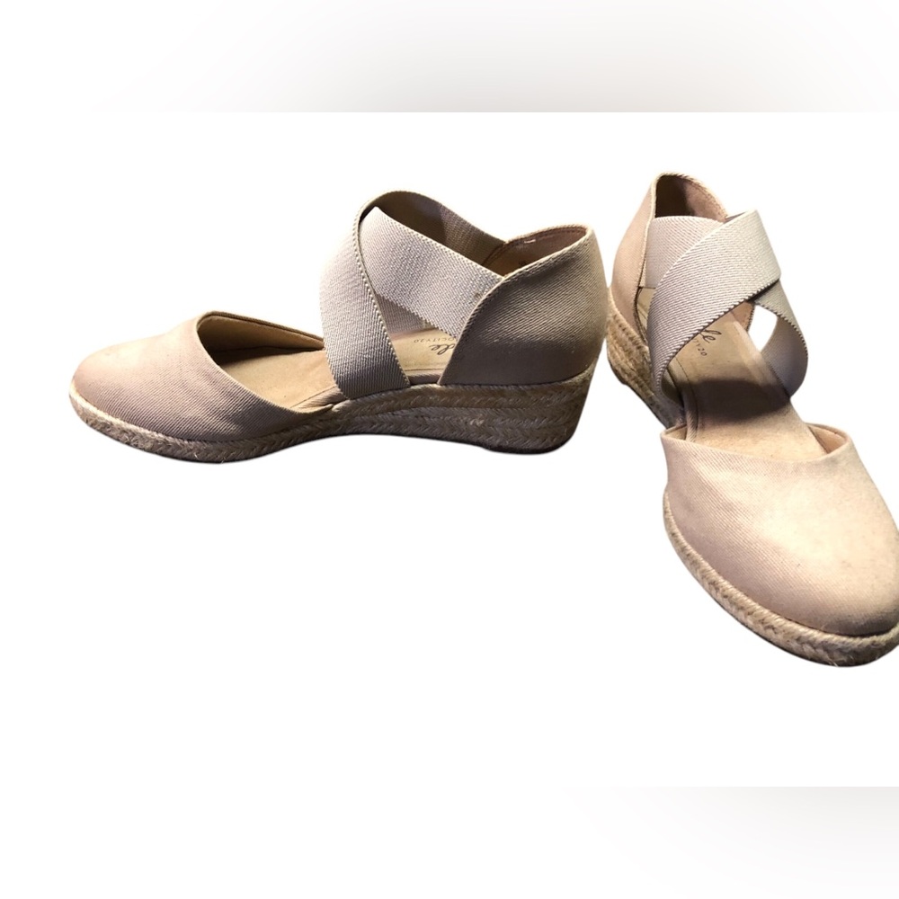 LIFE STRIDE VELOCITY 2.0 beige wedges